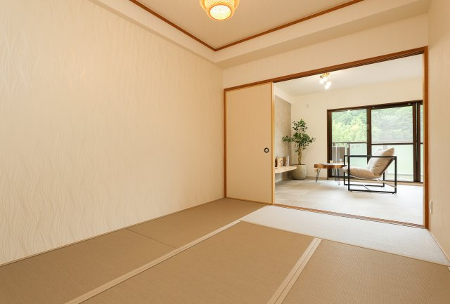 メゾンドール瀬田・公園都市Ⅱ番館4階　天然木フルリノベーションの和室|工事中の物件です。