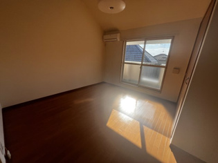 ロフト付きのお部屋です♪