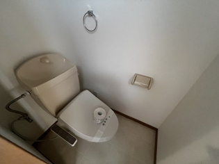 ウォシュレット付きのトイレです♪