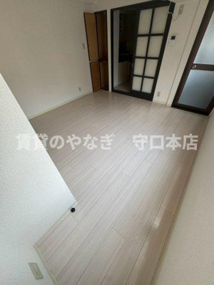 【洋室】 | ビアリッツ守口