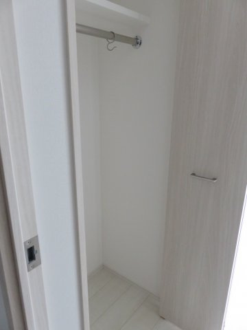 クレヴィスタ武蔵中原の収納|他のお部屋の参考写真となります。