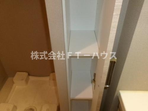 ライオンズ市川国府台レジデンスの洗面所|洗面所：収納（洗面所）     （2026年6月撮影）
