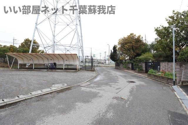 ソレイユ・ルヴァンの周辺