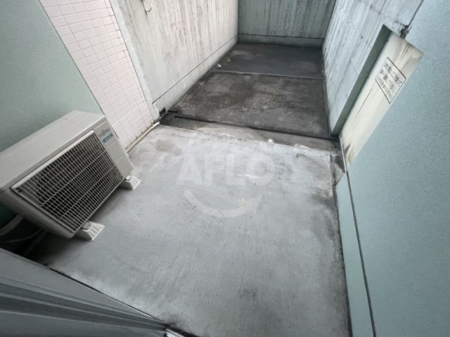ライフデザイン江戸堀のバルコニー|ライフデザイン江戸堀　バルコニー（写真は2階部分）