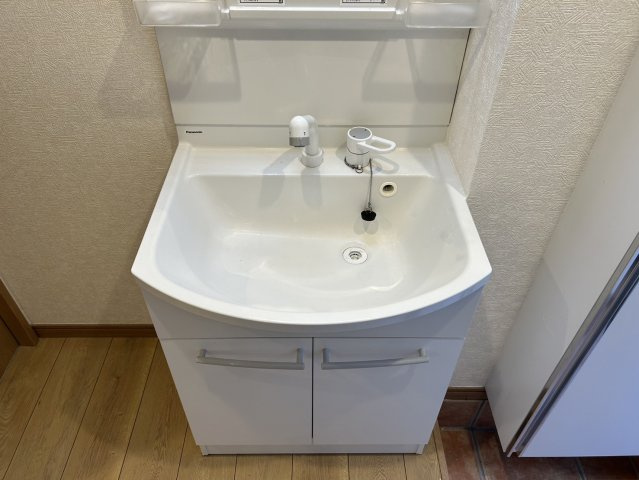 Liberta前上町の洗面所