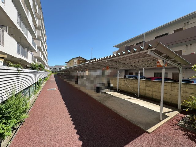 サンハイム長岡京　　の設備|駐輪場も広く取られています。