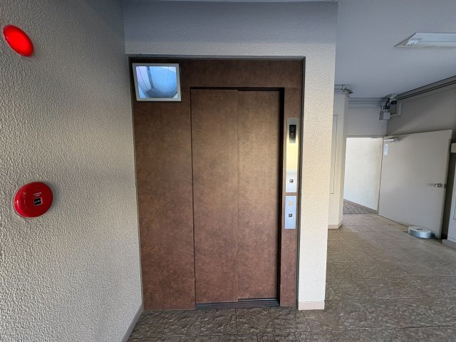 サンハイム長岡京　　のその他共用部分|エレベーター