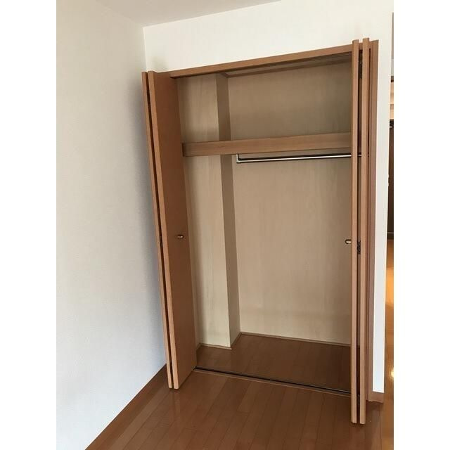 ビタ　フェリーチェの収納|クローゼット