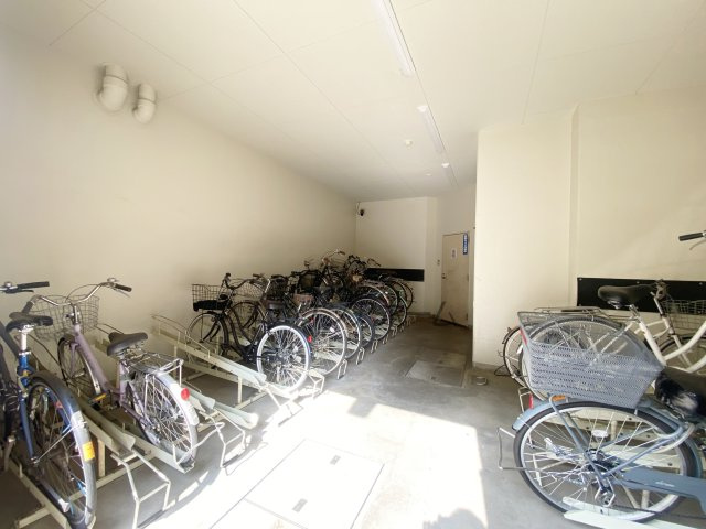 リーベックス所沢パレージュのその他共用部分|自転車置き場