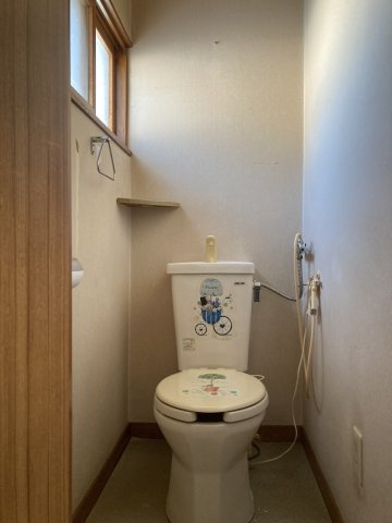 網走市錦町146番地26中古住宅のトイレ