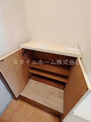 【収納】 | コーポラスかもめ | 別部屋写真です。