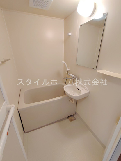 【浴室】 | コーポラスかもめ | 別部屋写真です。