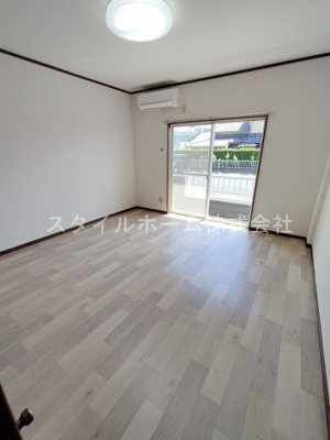 【内装】 | コーポラスかもめ | 別部屋写真です。