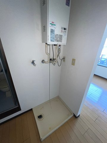 【設備】 | コートヴィレッジ | 洗濯機置き場は室内です。
