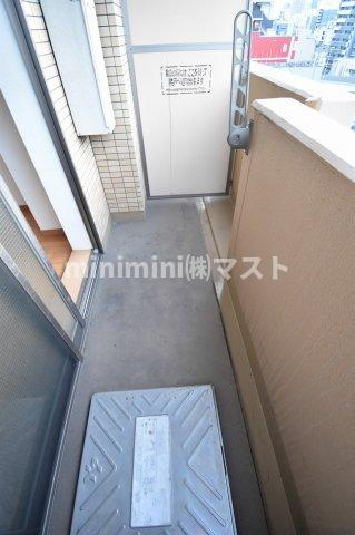 ディナスティ堺筋本町のバルコニー