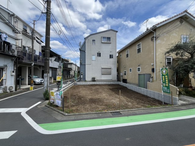 【仲介手数料無料】ふじみ野市大原２丁目の前面道路含む現地写真|耐震等級３の地震に強い住宅です！！