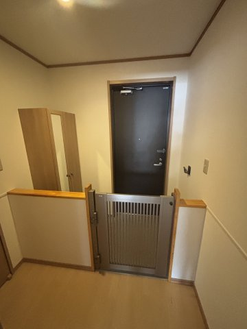 コンフォート清瀬の玄関