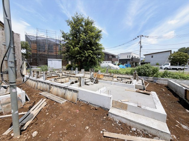さいたま市見沼区堀崎町の前面道路含む現地写真