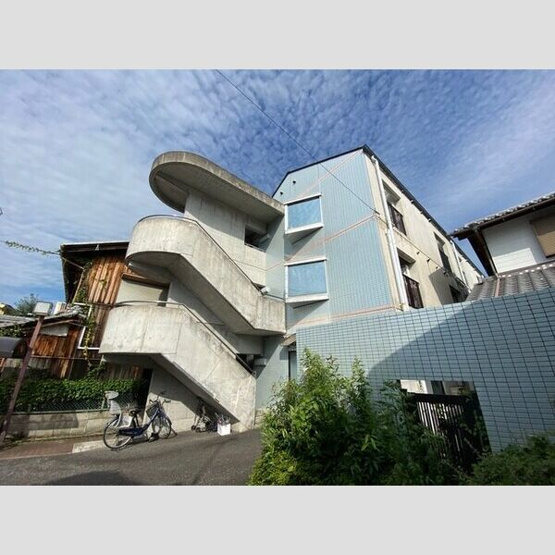 【外観】 | リベルテ草津 | 建物外観です。
