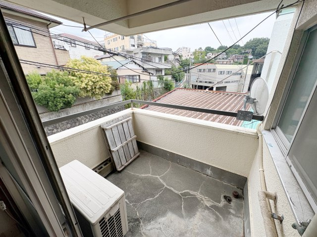 馬場町　売りアパートのバルコニー