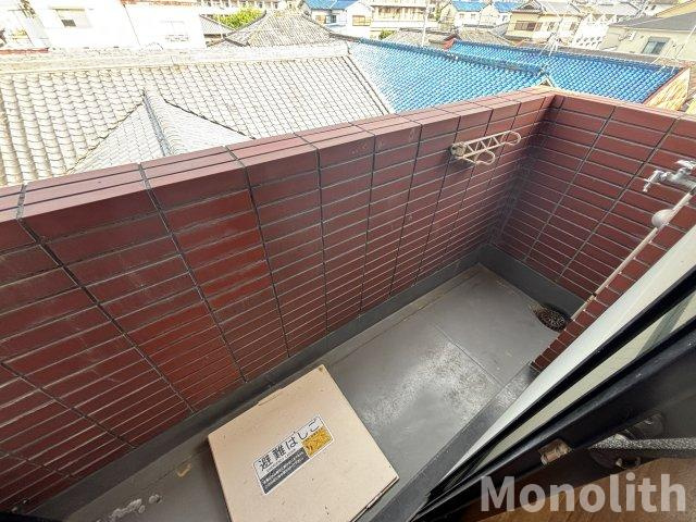 シャルマンフジ東岸和田弐番館のバルコニー