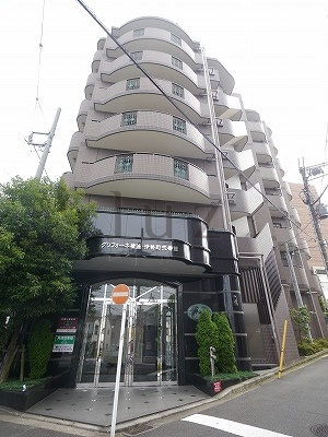 グリフォーネ横浜伊勢町弐番館の外観
