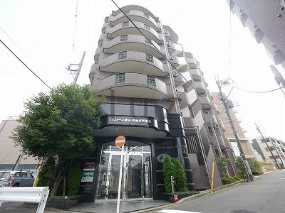グリフォーネ横浜伊勢町弐番館の外観
