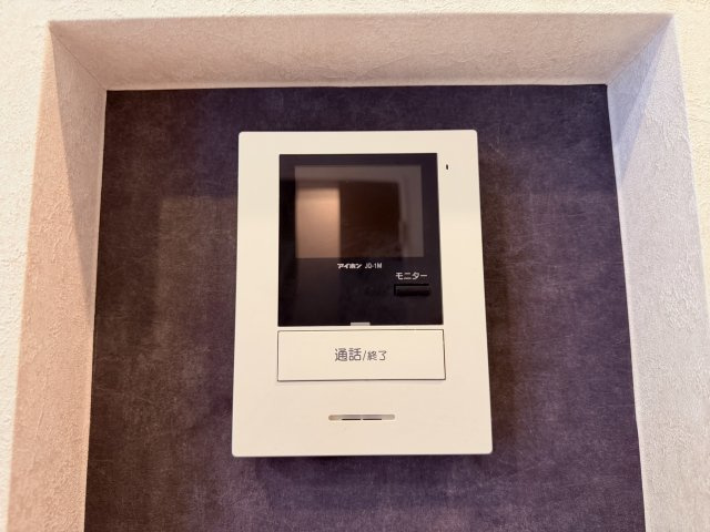 【防犯設備】 | 中野区上鷺宮１丁目　中古戸建て | 来客者のお顔や様子を確認できて安心の設備
