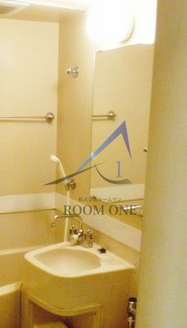 ライオンズマンション目黒第三の洗面所|洗面台です。