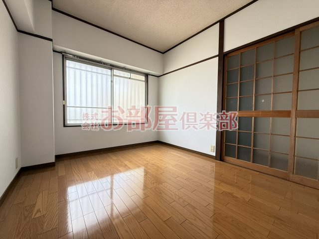サンコーポシライシの洋室