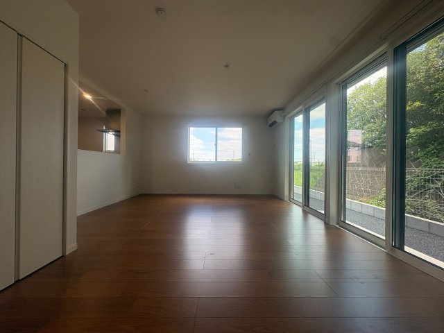 川崎市麻生区栗木台３丁目のテラスのロビー