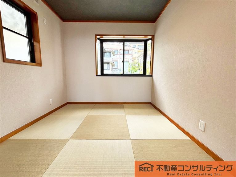 神戸市灘区土山町　中古戸建の和室