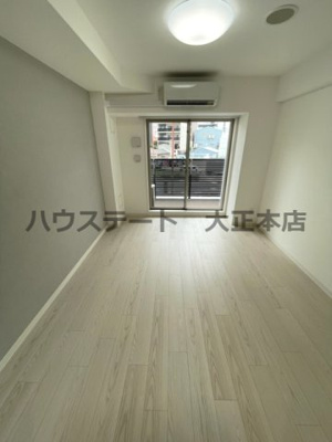 【居間・リビング】 | MELDIA CREST TAPP NAMBA-WEST 仲介手数料無料