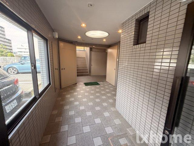 穂積マンションのロビー
