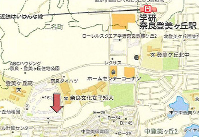 ローレルスクエア登美ヶ丘　1番館の地図
