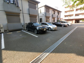 【駐車場】 | ジュネスコート
