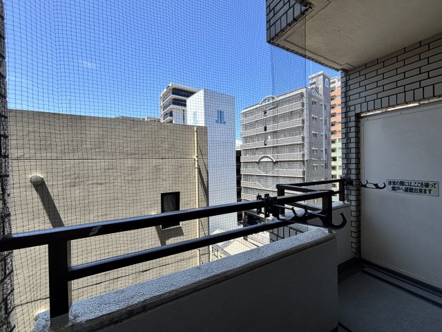 朝日プラザ天神の展望|南向きのバルコニー
