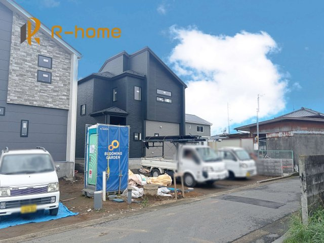 水戸市赤塚1丁目2期　新築戸建て　1号棟の外観|ご予約を頂ければ、『平日』はもちろん『早朝』や『夜間』もご見学可能です♪お気軽にお申し付けください♪