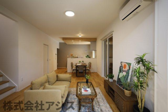 サンコート　飯塚市綱分の居間・リビング