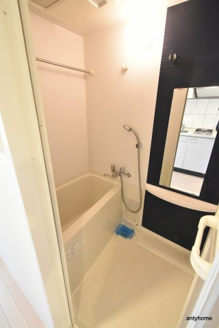 エスリード新大阪SOUTH　仲介手数料無料の浴室