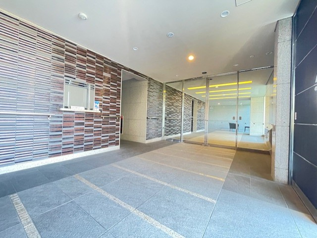 アルファステイツ中吉野町Ⅱのエントランス