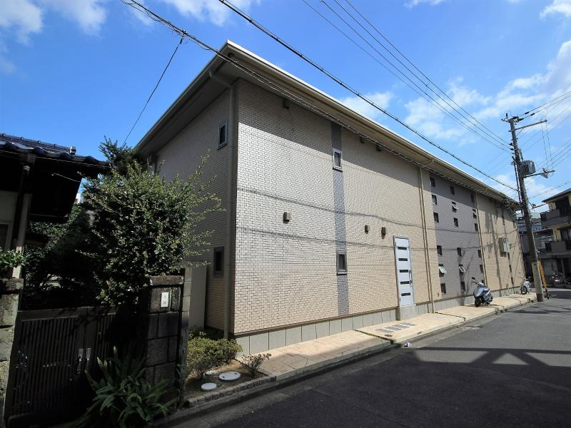 エスポワールセゾンの外観|落ち着いた雰囲気の外観です