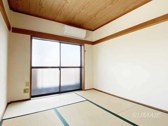 コーポ高鈴の寝室|居室です☆