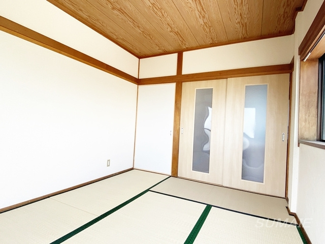 コーポ高鈴の居間・リビング|居室です☆
