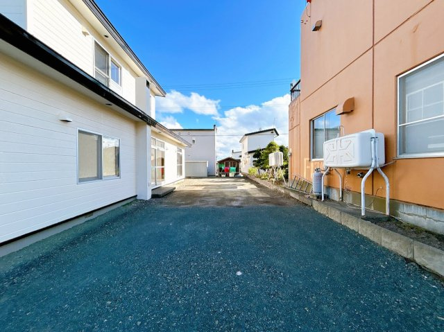 網走市潮見９丁目７番１５号　中古売家のキッチン|【リフォーム済み】キッチンは新品に交換致しました。新品のキッチンで料理をお楽しみください。