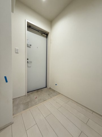 フジパレス住吉遠里小野Ⅱ番館の玄関