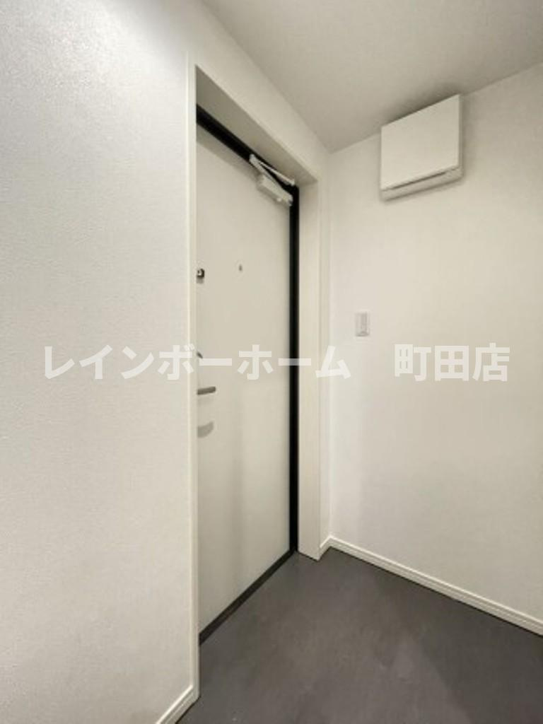 robot home 大和市中央※初期費用分割あと払いサービス利用可能物件の玄関