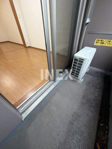 ＡＸＡＳ菊名ＬＲのバルコニー