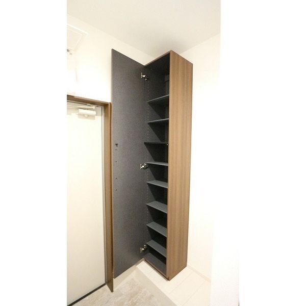Grandtic Dorf新栄　名古屋市賃貸　仲介手数料無料の玄関