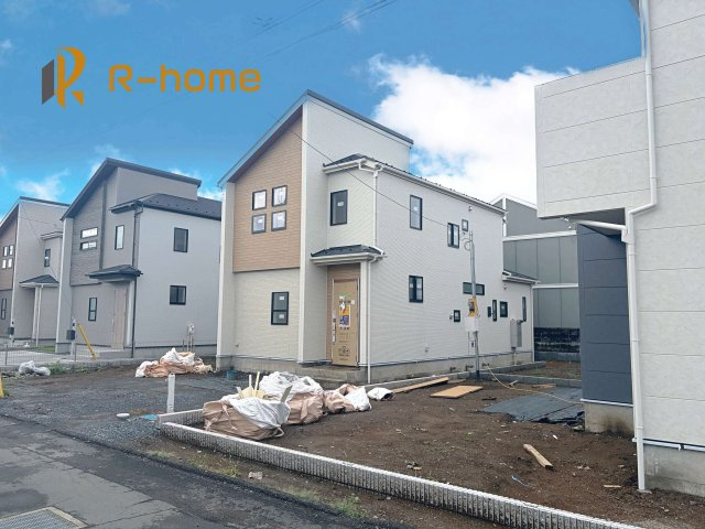 水戸市赤塚1丁目2期　新築戸建て　3号棟の外観|ご予約を頂ければ、『平日』はもちろん『早朝』や『夜間』もご見学可能です♪お気軽にお申し付けください♪
